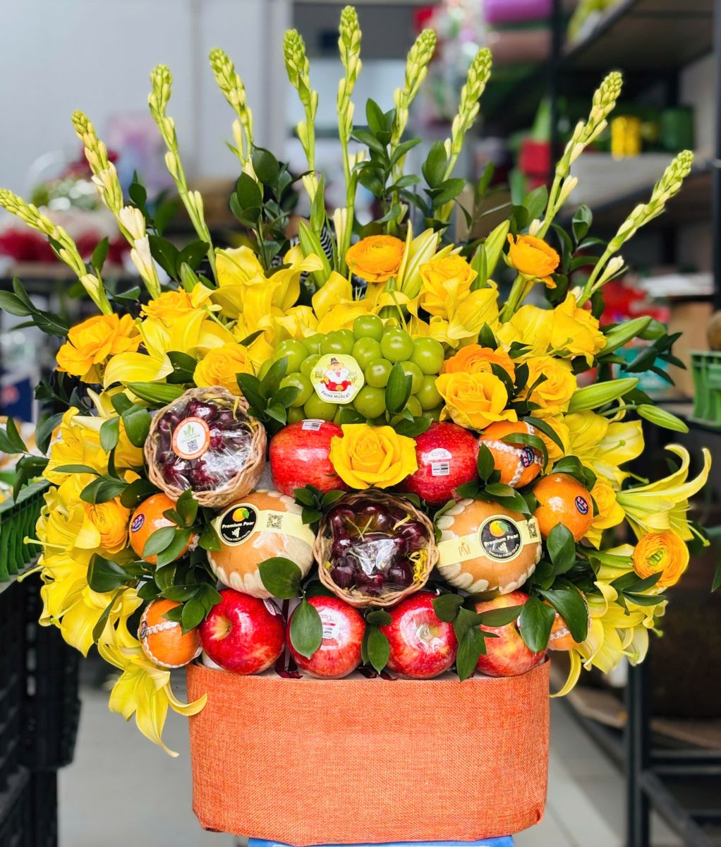 Giỏ Hoa Quả Mix Tại Shop Hoa Quả
